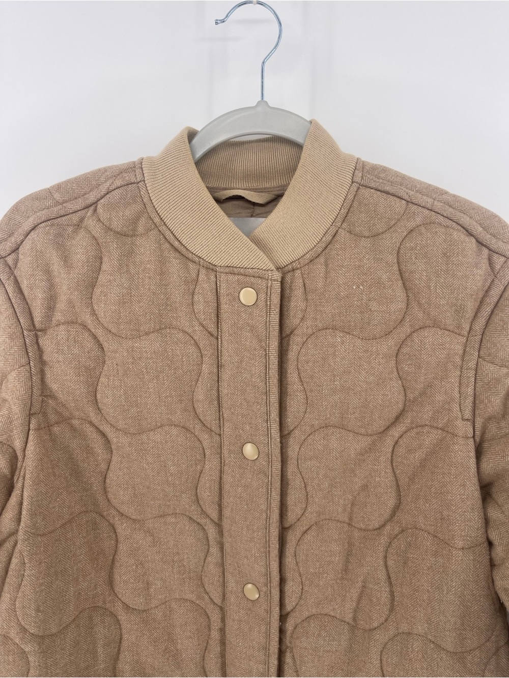 Madewell Quilted Bomber Jacket in Camel